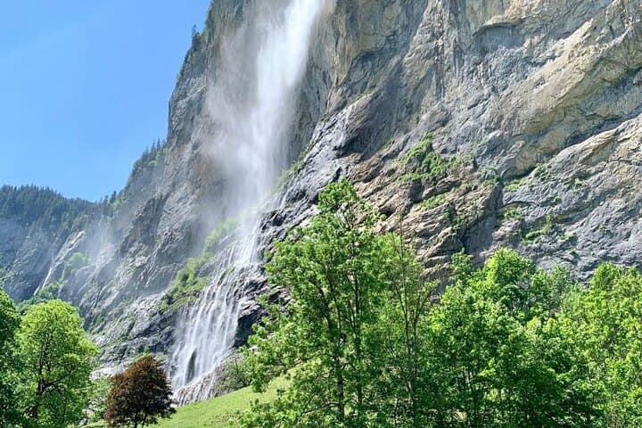 Lauterbrunnen, Jungfrau & Grindelwald Tour | From Zurich