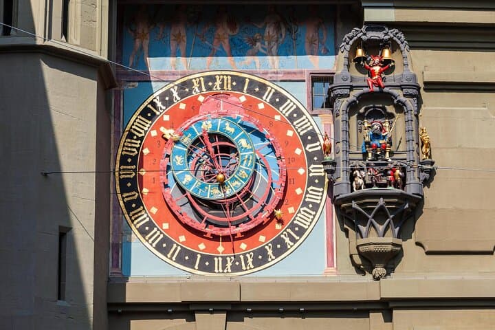 Historic Bern: Exclusive Private Tour with a Local