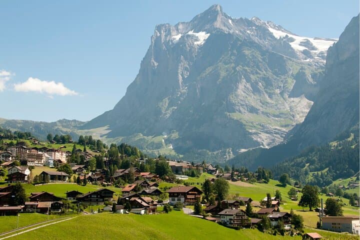 Day trip to Swiss Villages from Zurich - Small Group Tour by Car