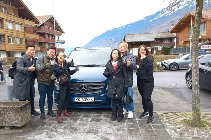 Small Group Tour to Mount Titlis & Interlaken by Car from Zurich
