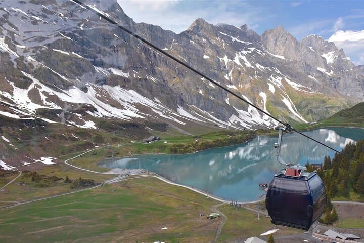 Lucerne: Private Day Trip to Engelberg, Mount Titlis & Interlaken