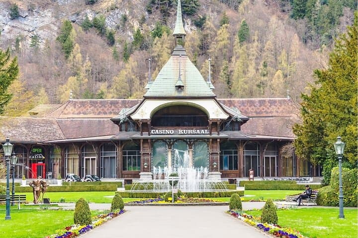 Zurich: Guided Daytrip to Grindelwald, Lauterbrunnen & Interlaken