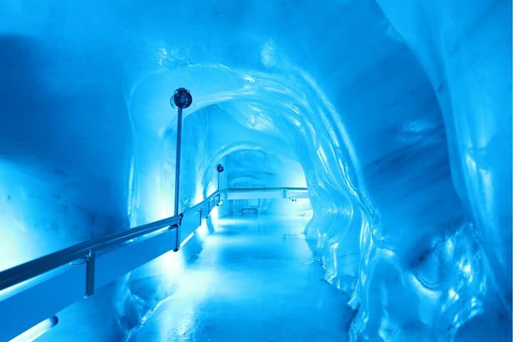 Lucerne: Private Day Trip to Engelberg, Mount Titlis & Interlaken