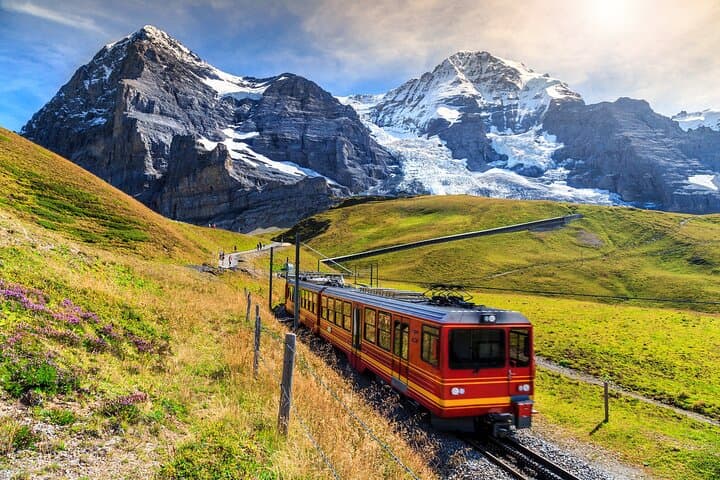 Private Tour Best of Bernese Oberlands from Zurich