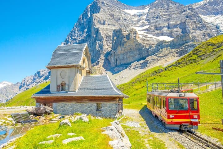 Alpine Majesty Tour From Zurich to Jungfraujoch