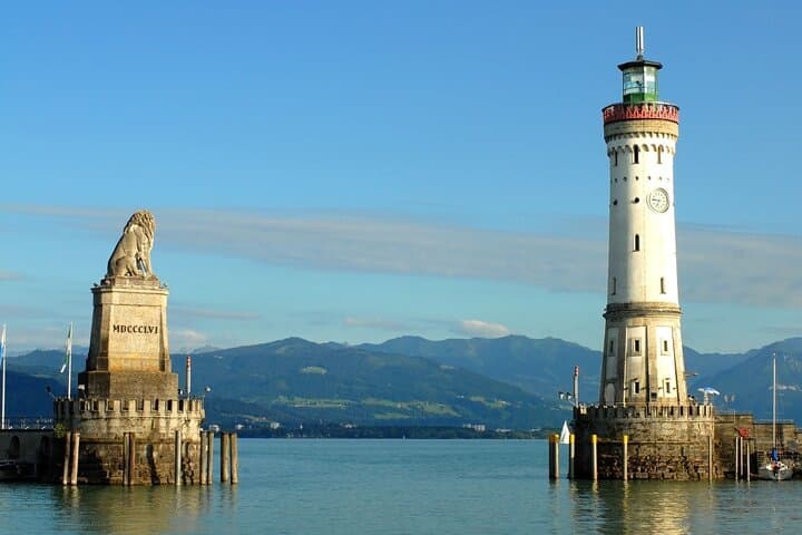 Private Daytrip by Car to Liechtenstein, Germany, Austria & Swiss