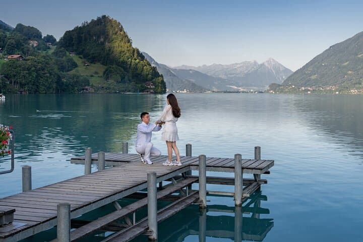Crash landing on you pier, Iseltwald, lake Brienz