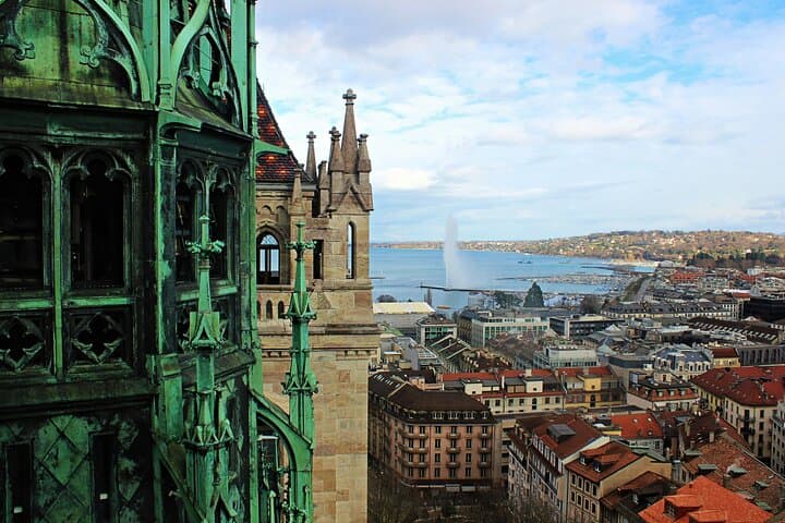 Private Direct Transfer from Basel to Geneva with English Driver