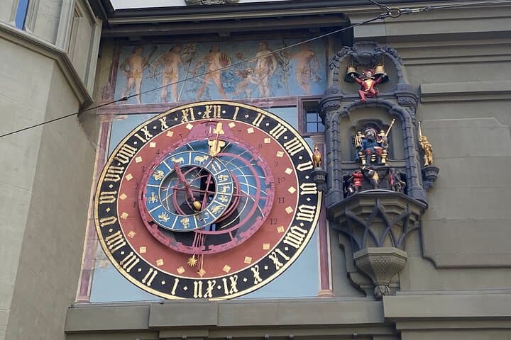 Self-Guided Reading City Tour in Bern