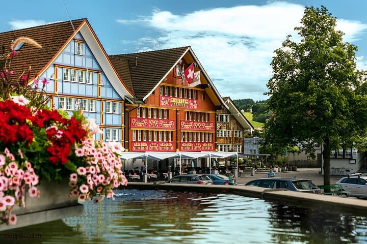 Zurich Open Top Bus, Chocolate and Cheese Factory Tour Appenzell