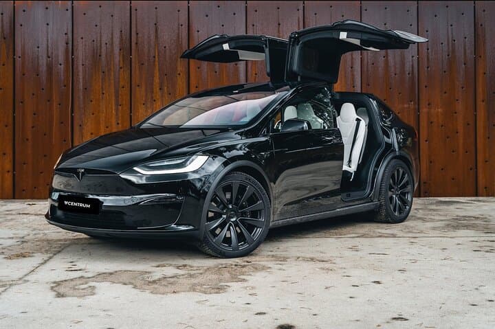 Tesla X