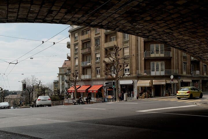 Walking Tour in Lausanne