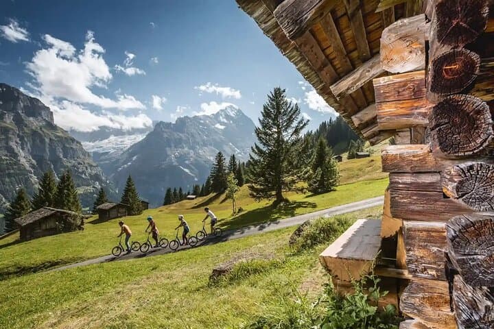 Private Guided Adventure Trip to Grindelwald First