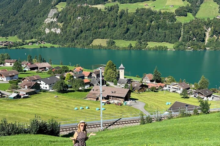 Grindelwald, Lauterbrunnen & Brienz from Zurich
