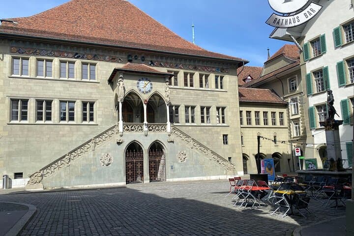 Self-Guided Reading City Tour in Bern