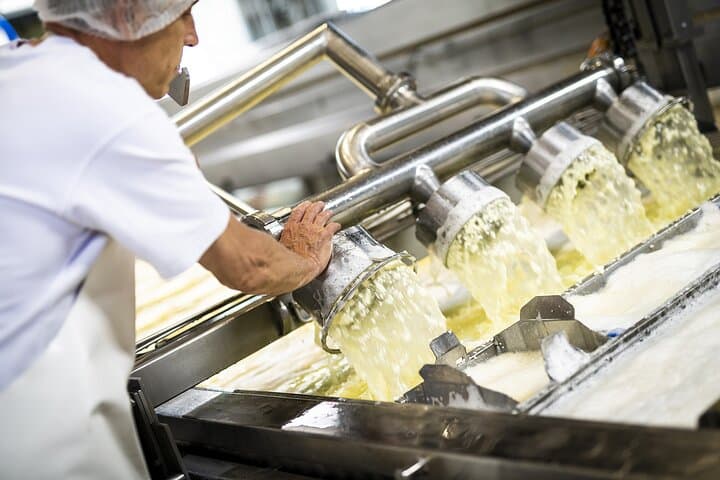 Zurich Open Top Bus, Chocolate and Cheese Factory Tour Appenzell
