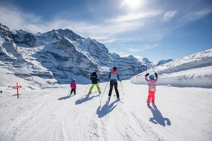 Ski Day Trip to Grindelwald from Zurich