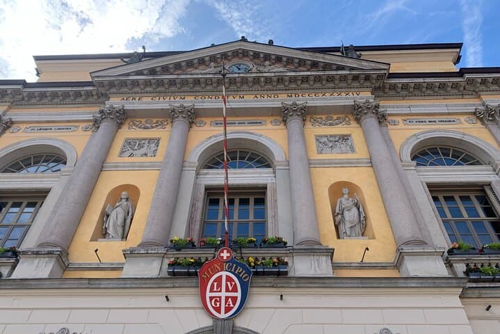 Lugano Self-Guided City Walking Tour & Scavenger Hunt