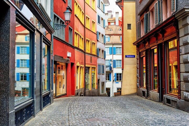 Zurich Old Town and Jewish Heritage Walking Tour