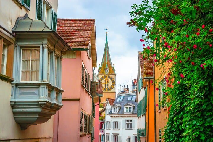 Zurich Old Town and Jewish Heritage Walking Tour