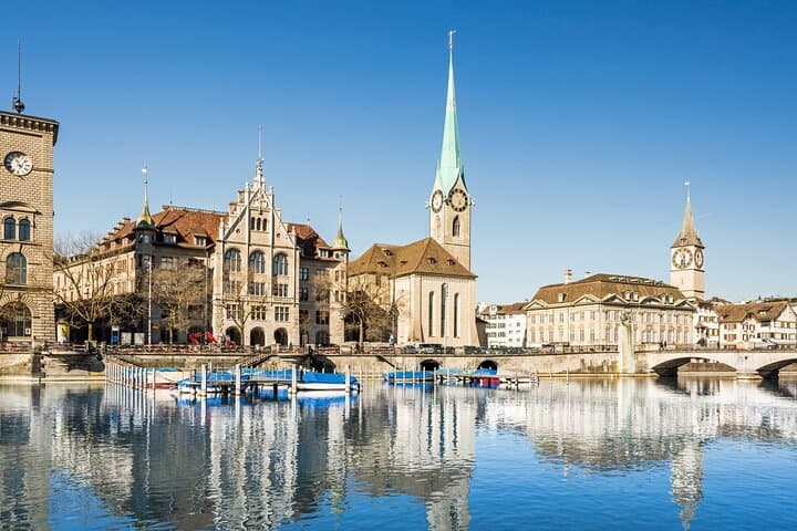 Zurich Old Town Highlights Private Walking Tour