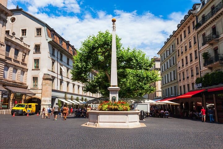 Geneva Old Town and Jewish History Private Walking Tour