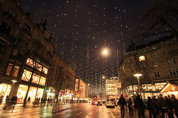 Zurich Christmas Magic 3 Hour Walking Tour with Christkindlimarkt