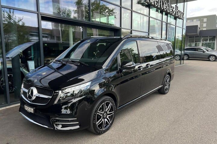 Zurich Airport ZRH to Crans-Montana Private Arrival Transfer
