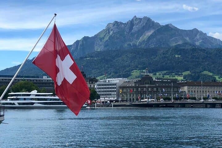 Zurich Airport (ZRH) to Bad Ragaz Private Arrival Transfer
