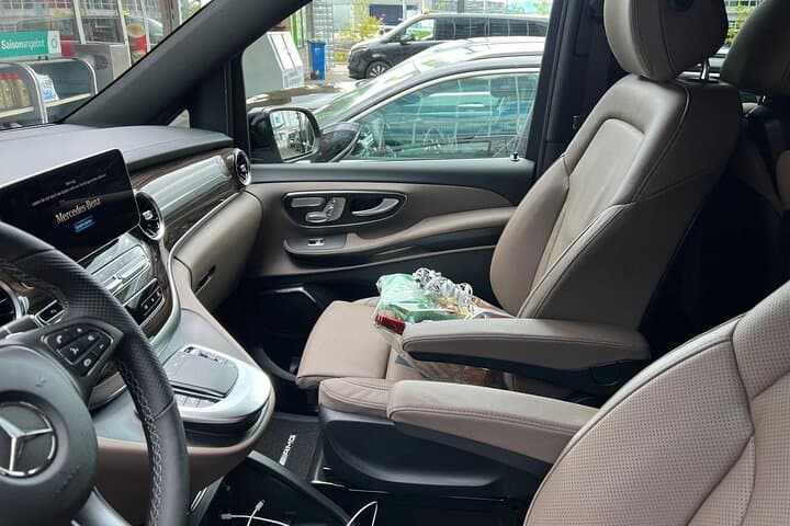 Zurich Airport ZRH to Arosa Private Arrival Transfer