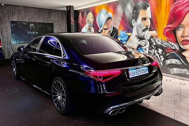Zurich Airport ZRH to Crans-Montana Private Arrival Transfer