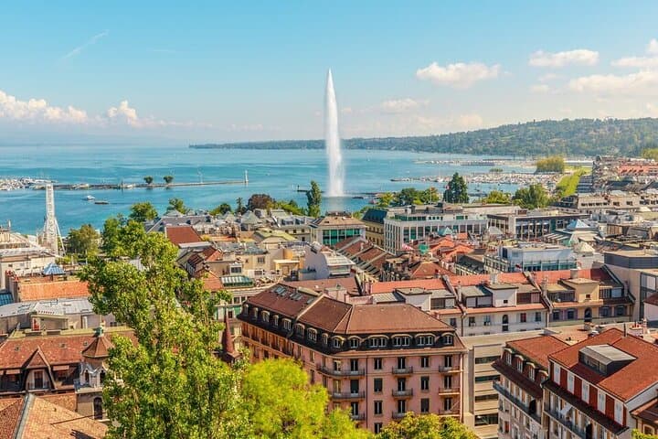 Geneva Airport (GVA) Private Transfer to Geneva/Lausanne/Chamonix