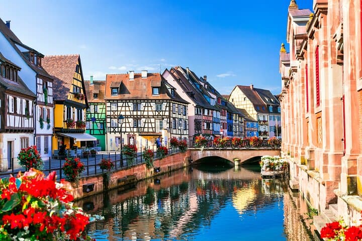 Private day trip from Basel to Alsace Wine Region Riquewihr and Colmar