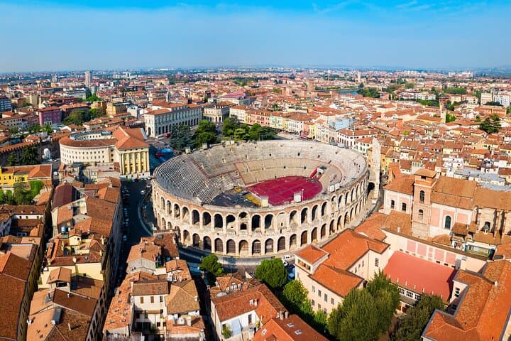 Private transfer from Zurich to Verona with 2h stop in Lugano