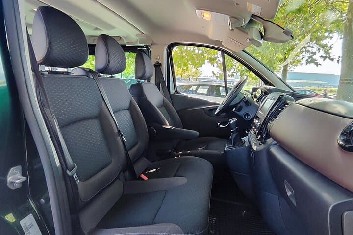 XL Van Transfer from Lucerne to Zurich City & Zurich Airport