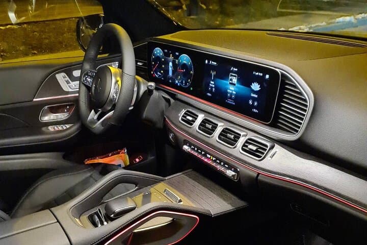 Private transfer from Geneva airport to Friborg