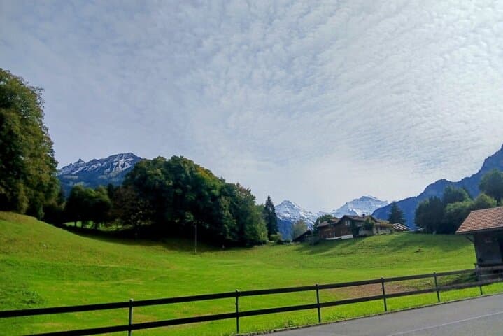 Waterfall Lauterbrunnen CLOY Pier Iseltwald Interlaken Private
