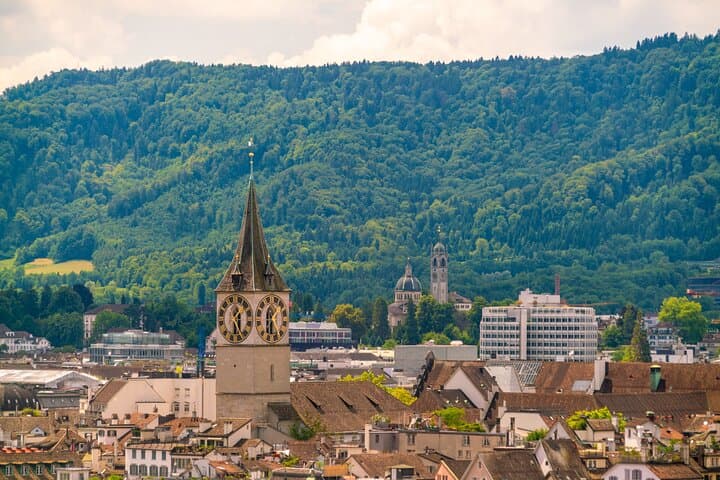 Self-Guided Alpine Expedition in Zurich's Hidden Havens
