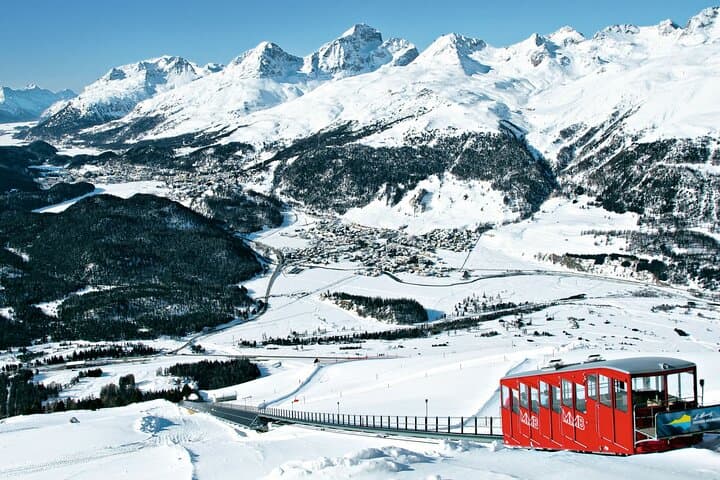 Panoramic Hike with Breathtaking View of the Engadine