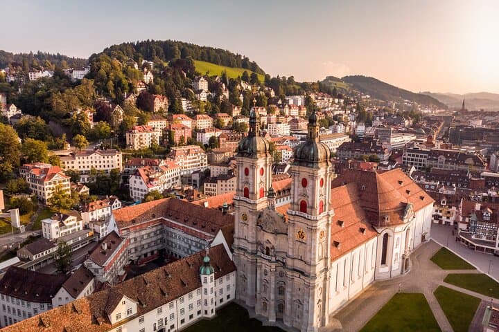 Private direct transfer from Zurich to St. Gallen