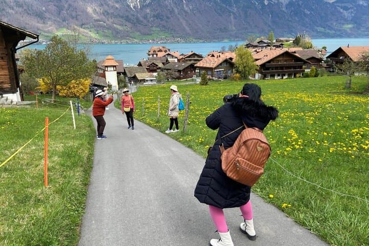 Private Day Tour to Interlaken, Grindelwald & Lauterbrunnen