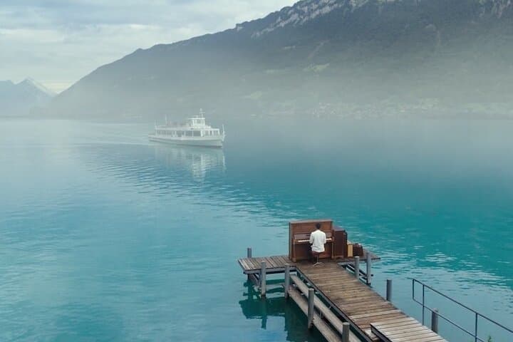 Private Day Tour: Explore Crash Landing On You Filming Locations