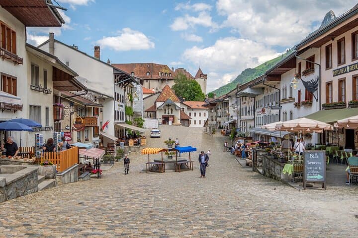 Swiss Cheese & Chocolate Private Tour