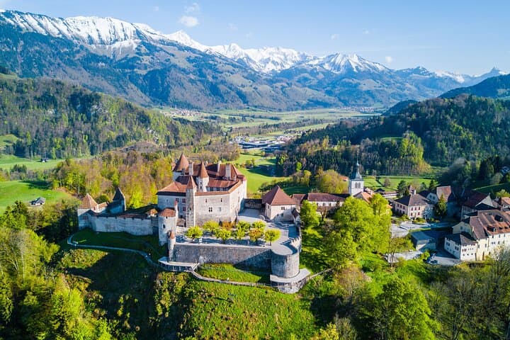 Swiss Cheese & Chocolate Private Tour