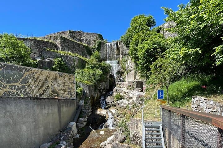 Waterfall next to Vinorama