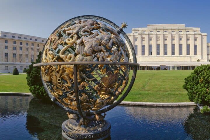 Geneva walking tour: International Diplomatic Heritage