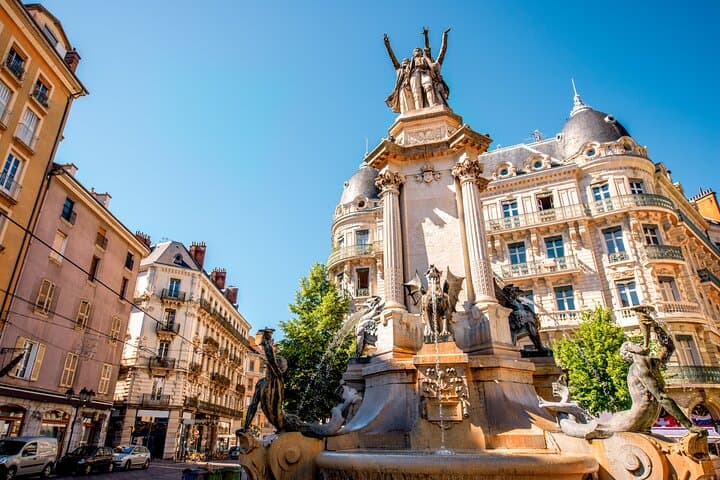 Private direct transfer from Zurich to Grenoble