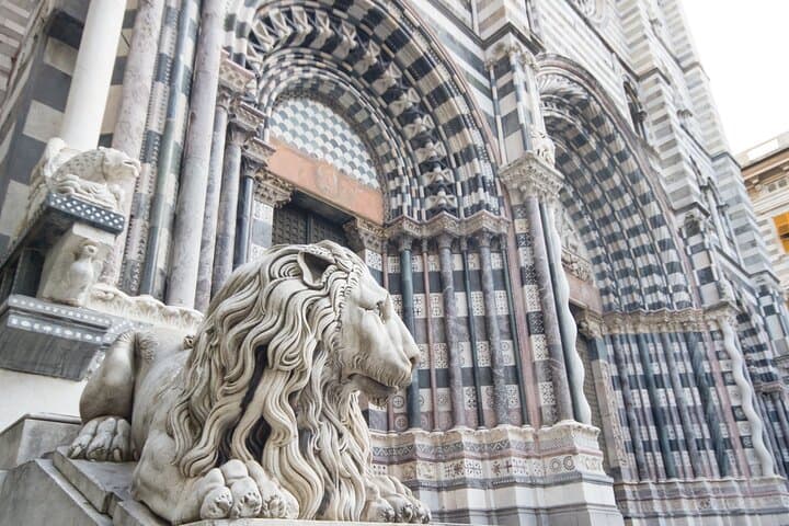 Private direct transfer from Geneva to Genoa