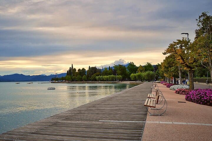Explore Vevey in 60 minutes with a Local