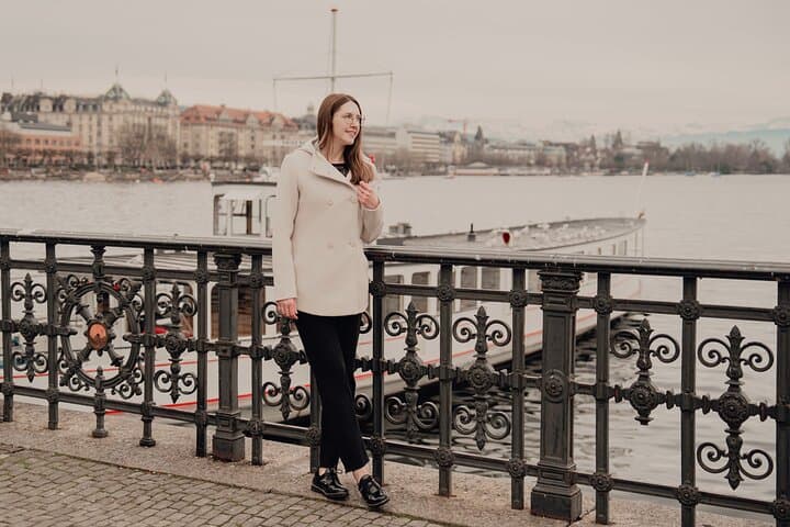 Zurich: Professional Photoshoot at the Best Spots